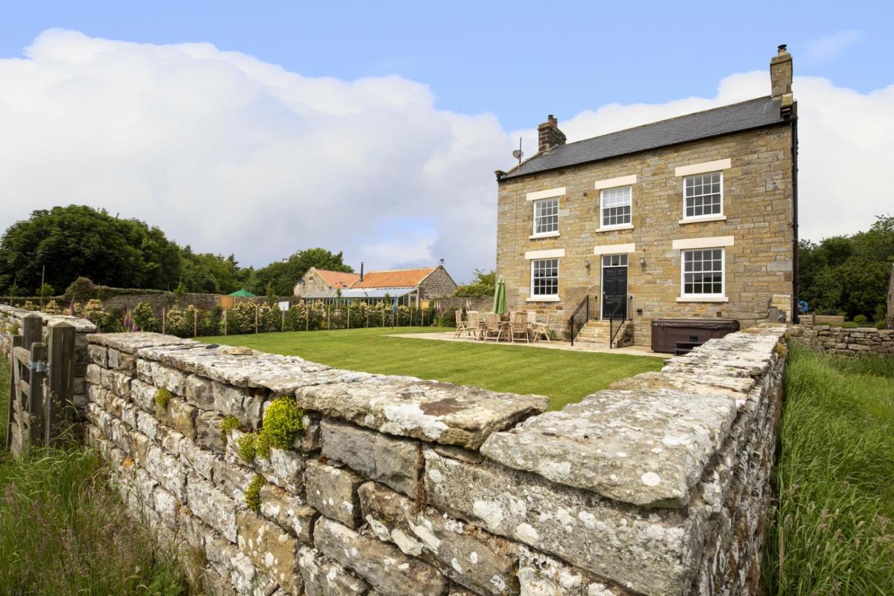 Thirley Cotes Farm Cottages Scarborough Eksteriør bilde