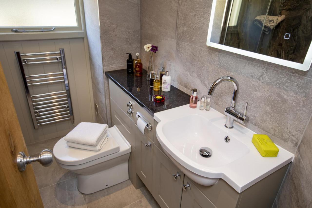 Thirley Cotes Farm Cottages Scarborough Eksteriør bilde